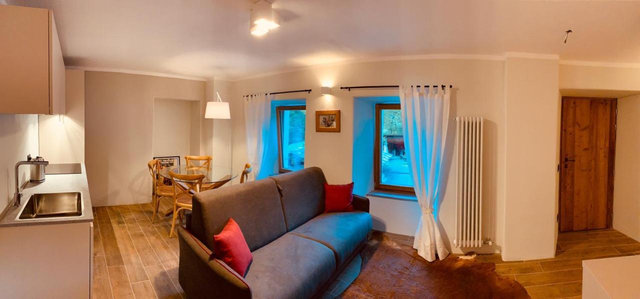 Lo Micho - Le Four Des Alpes Apartment Rhemes-Saint-Georges ภายนอก รูปภาพ